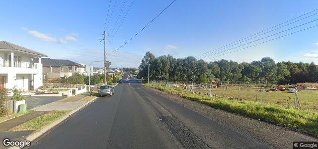 Larawan ng 24 Arnold Avenue sa Winnipeg, Manitoba