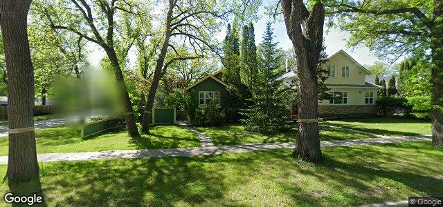 Larawan ng 250 Balfour Avenue sa Winnipeg, Manitoba