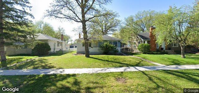 Larawan ng 250 Wavell Avenue sa Winnipeg, Manitoba