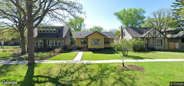 Larawan ng 256 Bartlet Avenue sa Winnipeg, Manitoba
