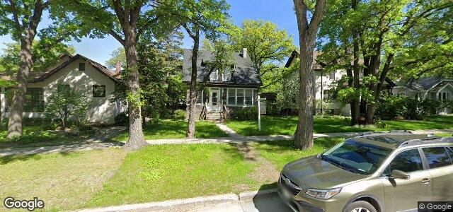 Photo of 271 Balfour Avenue in Winnipeg, Manitoba