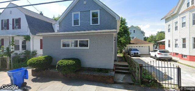 Photo of 274 Montgomery Avenue in Winnipeg, Manitoba