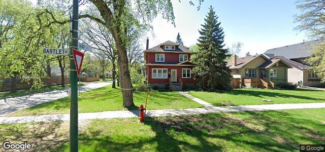 Larawan ng 300 Bartlet Avenue sa Winnipeg, Manitoba
