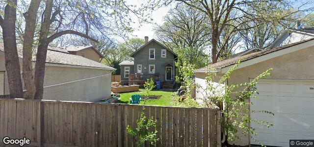 Photo of 301 Balfour Avenue in Winnipeg, Manitoba