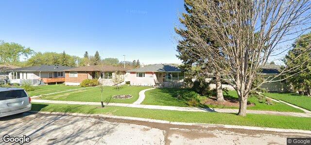 305 Churchill Drive（加拿大曼尼托巴省温尼伯市）房屋照片