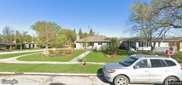 Larawan ng 311 Churchill Drive sa Winnipeg, Manitoba