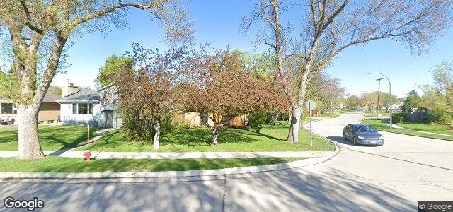 313 Churchill Drive（加拿大曼尼托巴省溫尼伯市）房屋照片