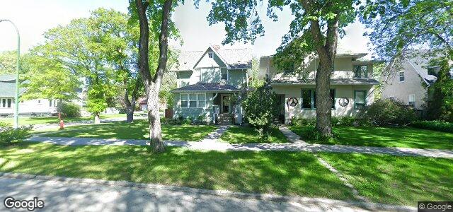 319 Maplewood Avenue（加拿大曼尼托巴省溫尼伯市）房屋照片