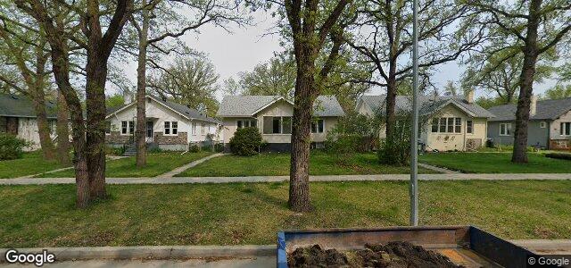 Larawan ng 321 Clare Avenue sa Winnipeg, Manitoba