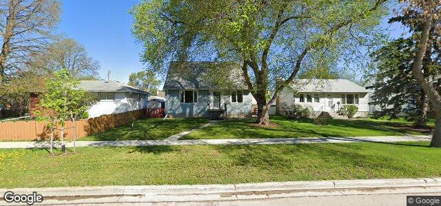 Larawan ng 323 Wavell Avenue sa Winnipeg, Manitoba