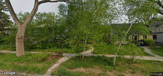 Larawan ng 327 Balfour Avenue sa Winnipeg, Manitoba