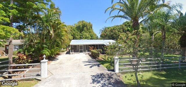 Larawan ng 327 Montgomery Avenue sa Winnipeg, Manitoba