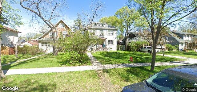 339 Maplewood Avenue（加拿大曼尼托巴省溫尼伯市）房屋照片