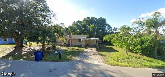 Larawan ng 350 Montgomery Avenue sa Winnipeg, Manitoba