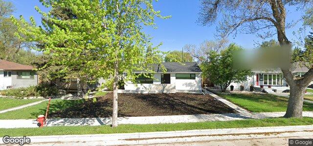 Larawan ng 379 Churchill Drive sa Winnipeg, Manitoba