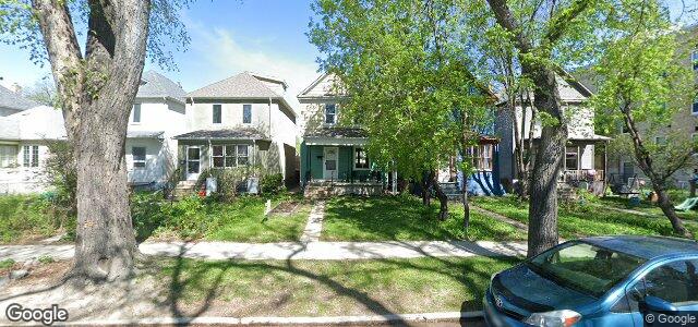 Larawan ng 391 Brandon Avenue sa Winnipeg, Manitoba