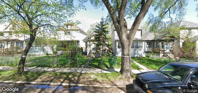 Larawan ng 405 Brandon Avenue sa Winnipeg, Manitoba