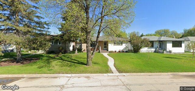 Larawan ng 405 Churchill Drive sa Winnipeg, Manitoba