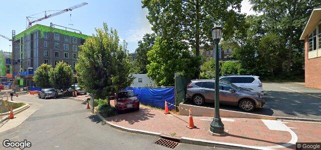 Larawan ng 411 Brandon Avenue sa Winnipeg, Manitoba