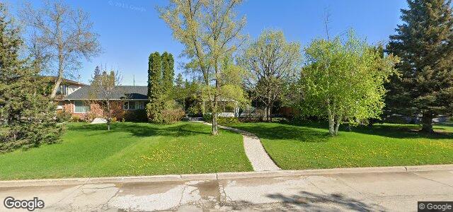 Larawan ng 411 Churchill Drive sa Winnipeg, Manitoba