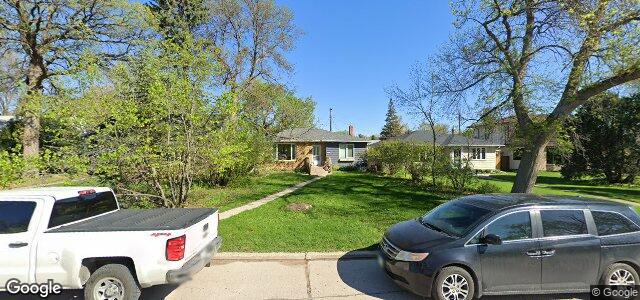 Larawan ng 419 Churchill Drive sa Winnipeg, Manitoba