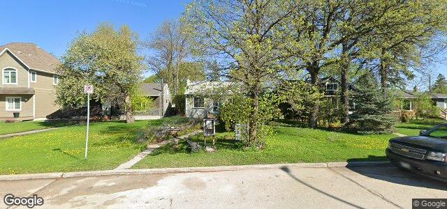 Larawan ng 423 Churchill Drive sa Winnipeg, Manitoba