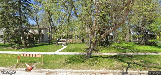 Larawan ng 471 Churchill Drive sa Winnipeg, Manitoba