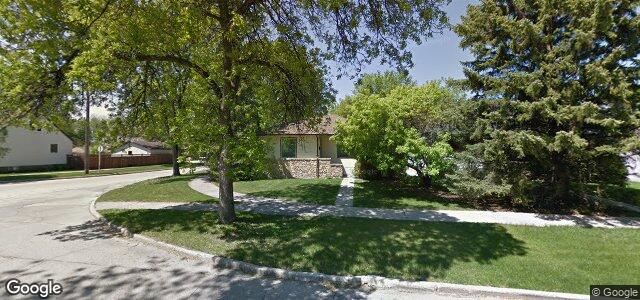 Larawan ng 517 Montague Avenue sa Winnipeg, Manitoba