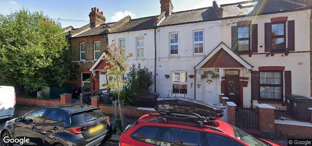 Larawan ng 82 Morley Avenue sa Winnipeg, Manitoba