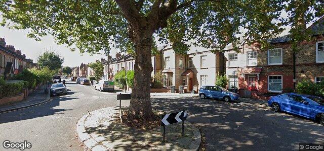 Larawan ng 83 Morley Avenue sa Winnipeg, Manitoba