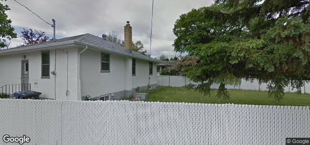 Larawan ng 880 Fisher Street sa Winnipeg, Manitoba