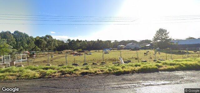 Larawan ng 92 Arnold Avenue sa Winnipeg, Manitoba