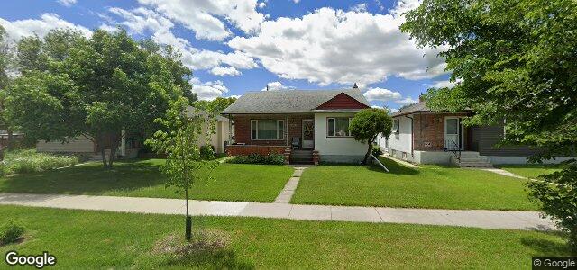 Larawan ng 1002 Bannerman Avenue sa Winnipeg, Manitoba