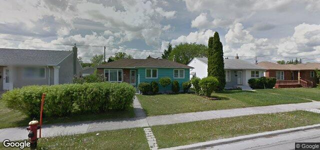 Larawan ng 1018 Polson Avenue sa Winnipeg, Manitoba