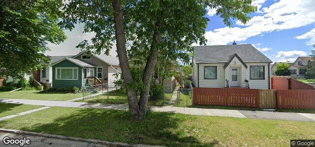 Larawan ng 379 Cairnsmore Street sa Winnipeg, Manitoba