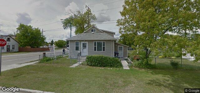 Larawan ng 380 Penninghame Street sa Winnipeg, Manitoba