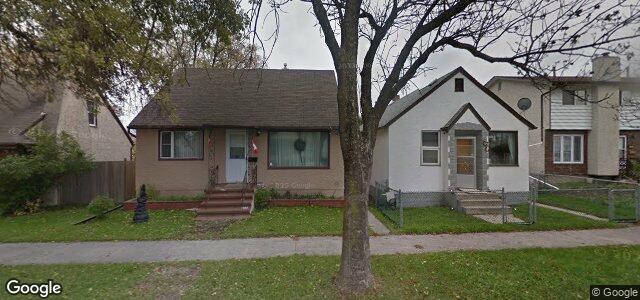 Larawan ng 381 Airlies Street sa Winnipeg, Manitoba