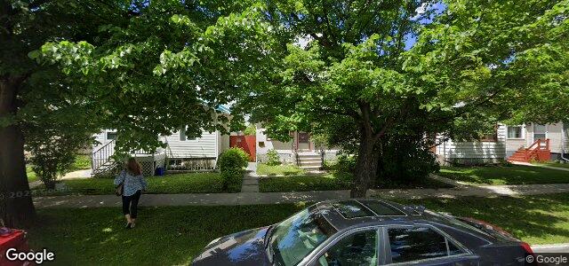 Larawan ng 382 Cairnsmore Street sa Winnipeg, Manitoba