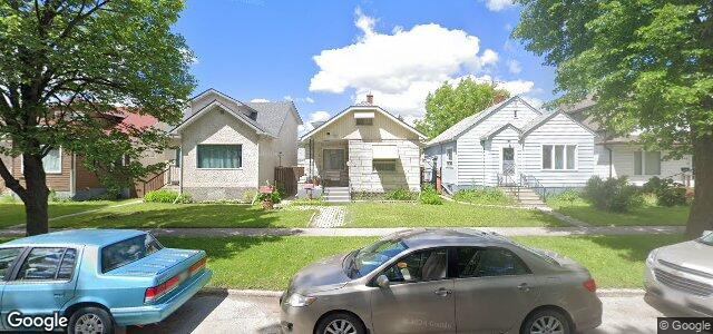 Larawan ng 384 Sinclair Street sa Winnipeg, Manitoba