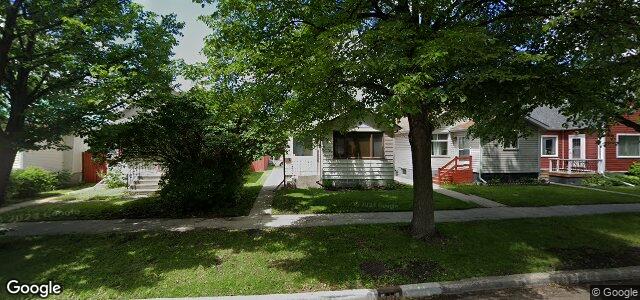 Larawan ng 388 Cairnsmore Street sa Winnipeg, Manitoba