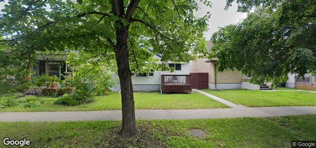 Larawan ng 393 Galloway Street sa Winnipeg, Manitoba