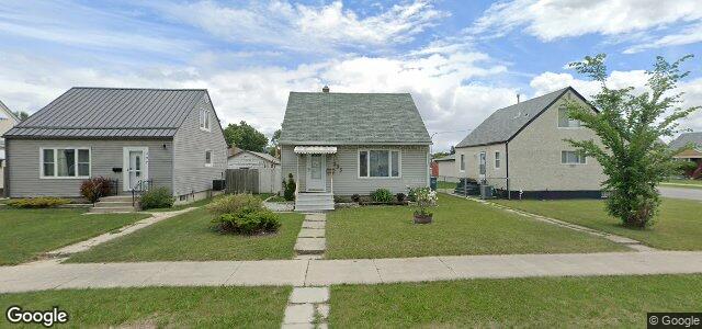 Larawan ng 393 Monreith Street sa Winnipeg, Manitoba