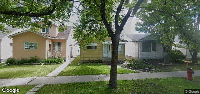 Larawan ng 405 Cairnsmore Street sa Winnipeg, Manitoba