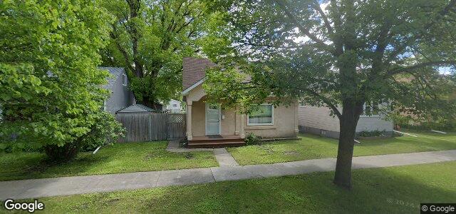 Larawan ng 415 Cairnsmore Street sa Winnipeg, Manitoba