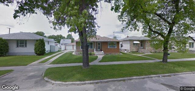 Photo of 418 Dalton Street in Winnipeg, Manitoba