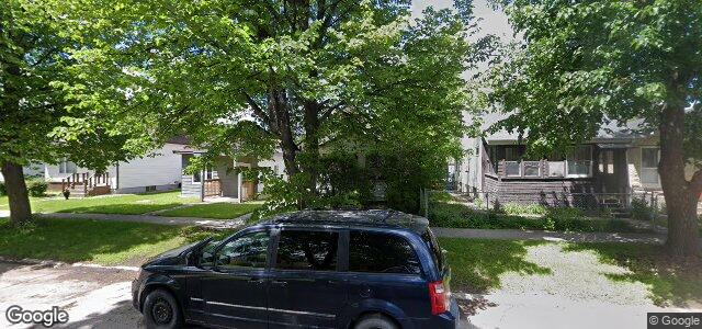 Photo of 422 Sinclair Street in Winnipeg, Manitoba