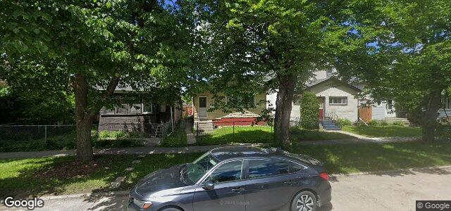 Larawan ng 426 Sinclair Street sa Winnipeg, Manitoba