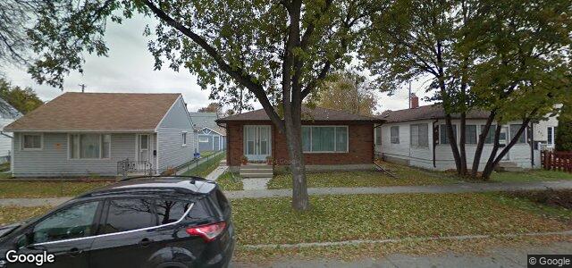 Larawan ng 430 Airlies Street sa Winnipeg, Manitoba