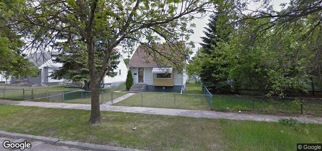 Larawan ng 431 Radford Street sa Winnipeg, Manitoba