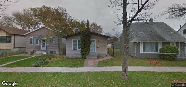 Larawan ng 435 Airlies Street sa Winnipeg, Manitoba